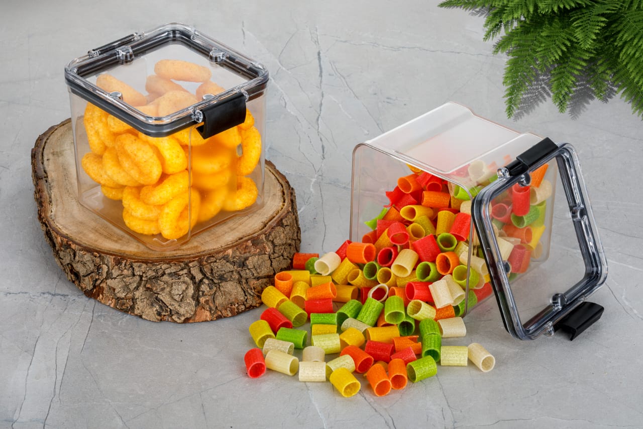 DropShopee Plastic Airtight Storage Container for Kitchen, Pantry and Home Organization | Multipurpose Stackable Refrigerator Organizer for Snacks, Fruits, Bread and Cosmetics (Set of 4 -Transparent) (SL013-LOCK AND LOCK CONTAINAR (700ml) - Image 2